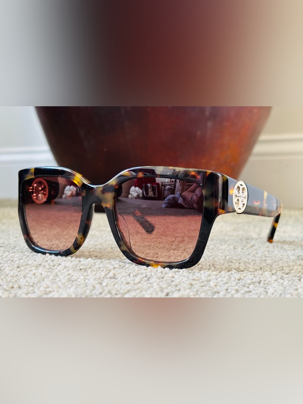 Brand New Never Worn Tory Burch Sunglasses